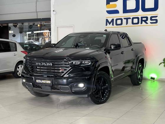 RAM RAMPAGE 2.0 HURRICANE 4 TURBO GASOLINA R/T 4X4 AUTOMÁTICO